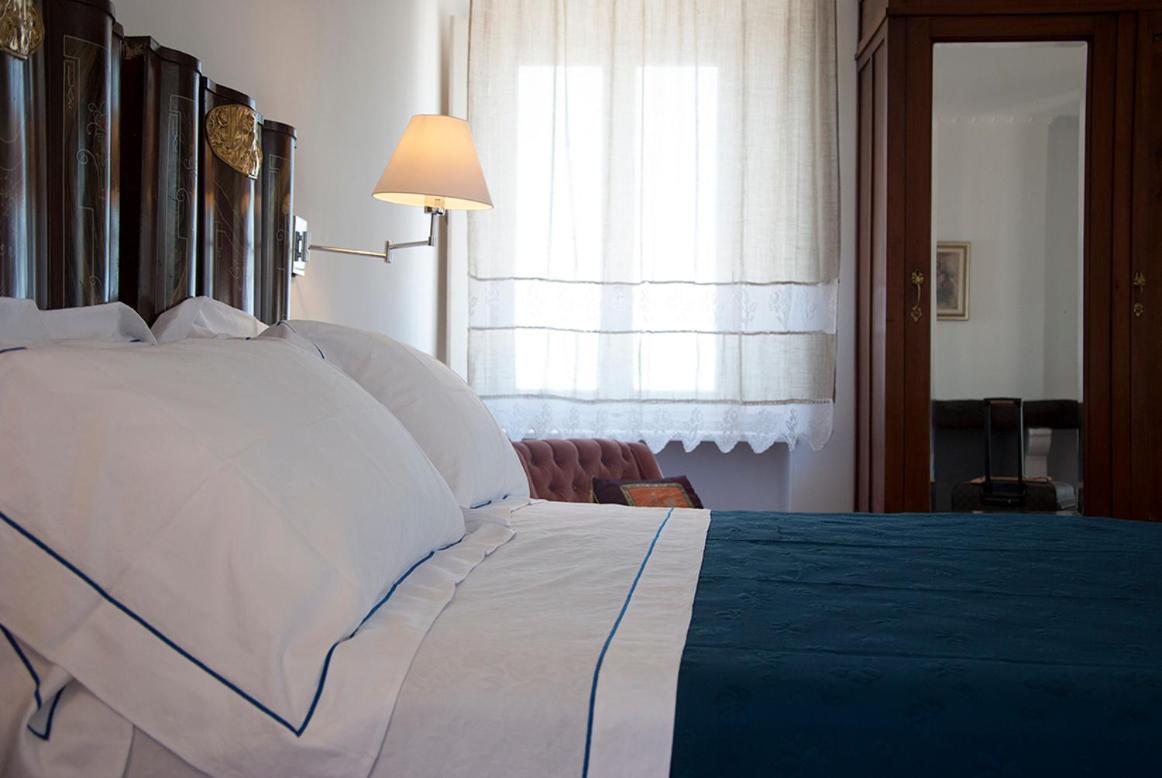 Bed and Breakfast Il Barone Del Mare Peschici Zimmer foto